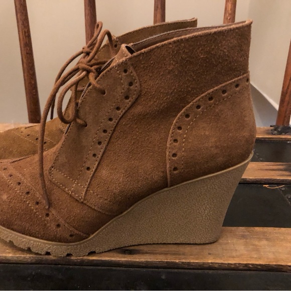 Mia brown suede wedge ankle boots - Picture 1 of 5